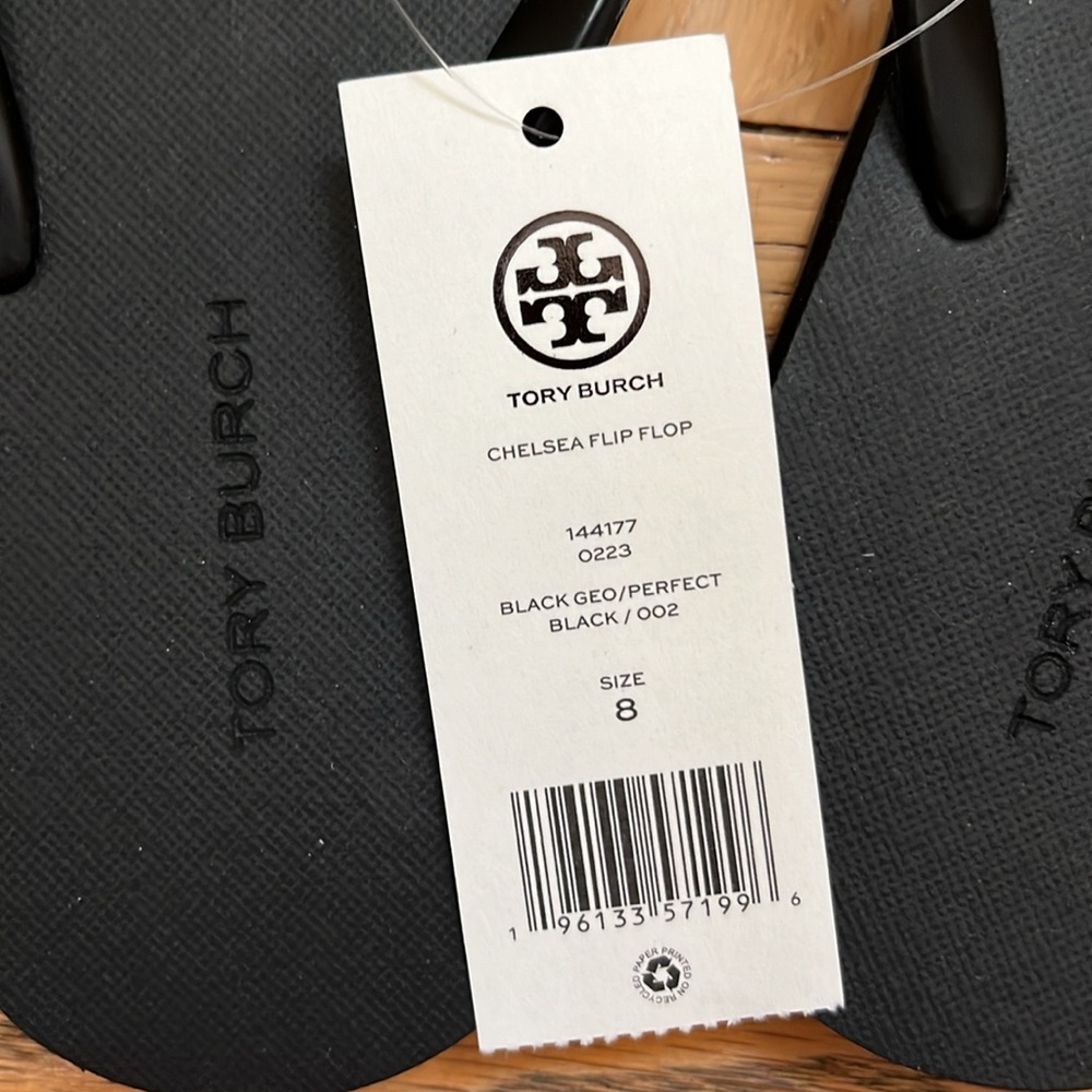 Tory Burch Black Chelsea Flip Flop nwt size 8 - Picture 3 of 7